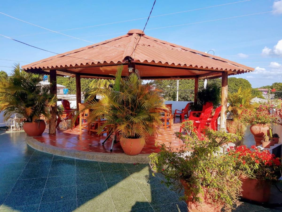 Hostal Solsticio Guajiro Ríohacha Buitenkant foto